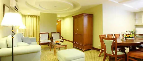 Hotel Stotsenberg Clark Field