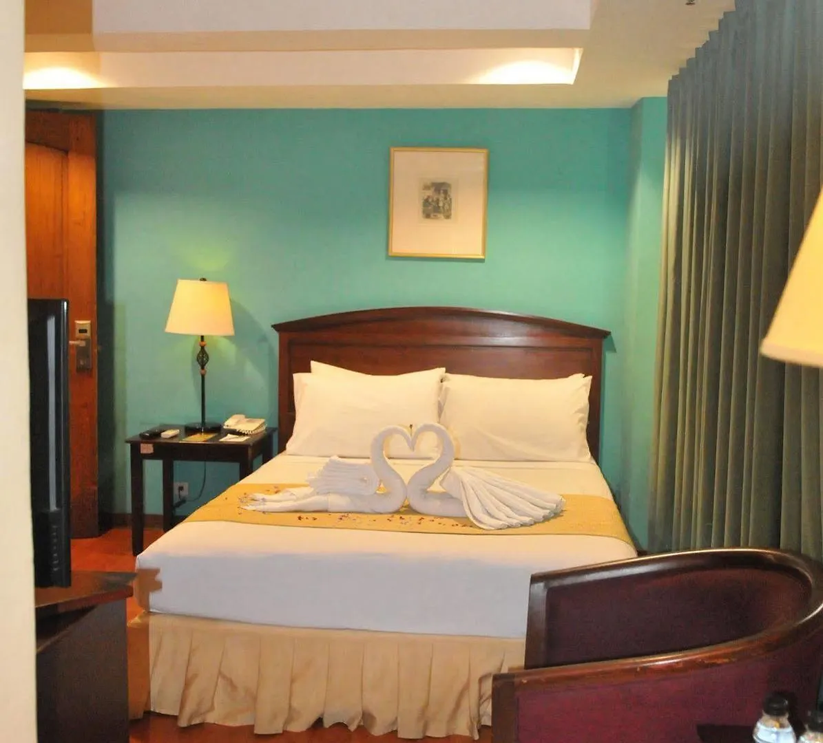 Hotel Stotsenberg Clark Field 3*,